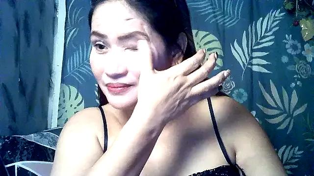 Amazing_Angel22 on StripChat 