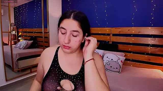 ambar_lover on StripChat 