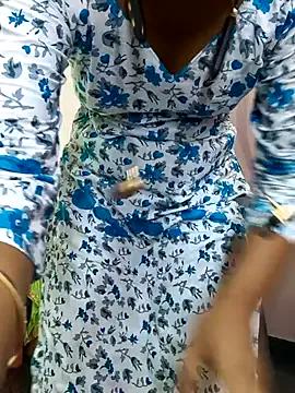 Ananya_34 on StripChat 