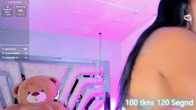 AngelineHeet on StripChat