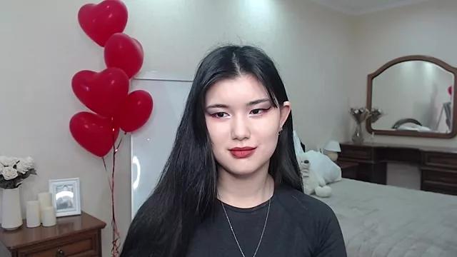AnneTLi on StripChat 