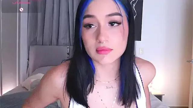 AnnyHizzle on StripChat 