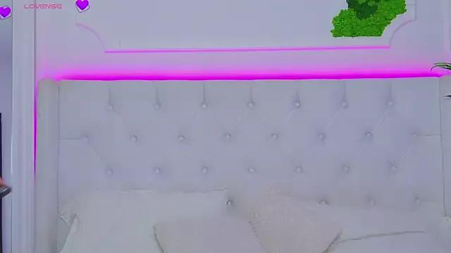 Freechat AriannaSins on StripChat