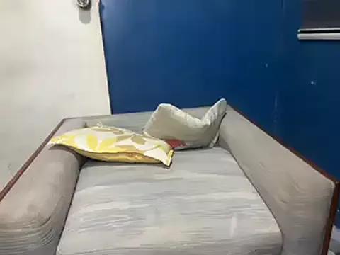 asian-doll on StripChat