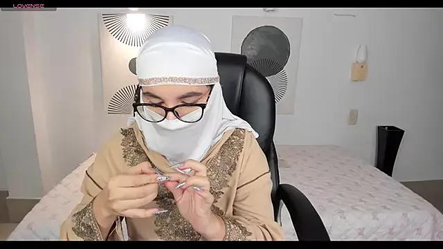 Ayha_khalaf on StripChat 