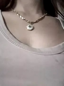 Baby-ladysweet20 on StripChat 