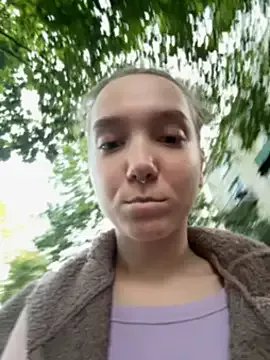 bambi_lu on StripChat 