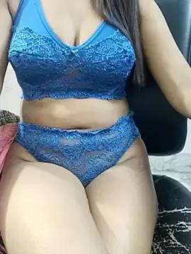 Banii_22 from StripChat