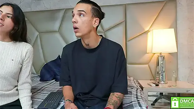 Be_curious — suck Helena feets