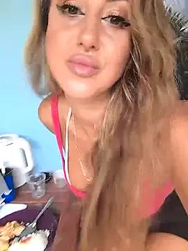 Admire Bella-Grace, they want to masturbate for you Bella-Grace from StripChat