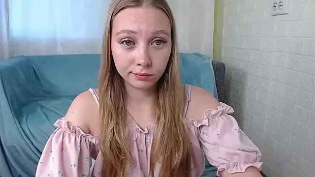 bellaa_love_ on StripChat 
