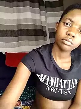 Berryangel03 on StripChat 