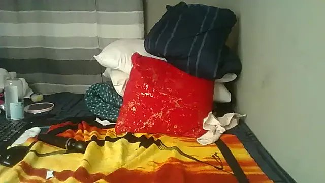 Berryangel03 on StripChat 