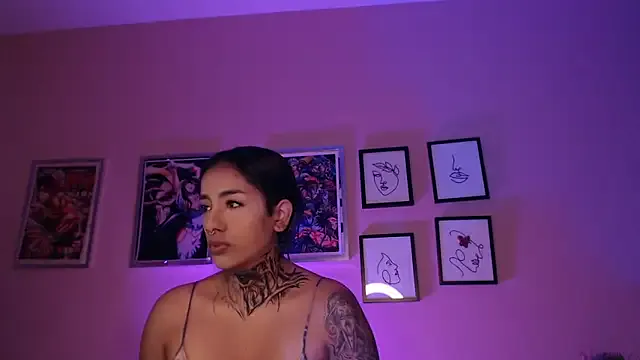 biancaleblanc — CAMEL TOE