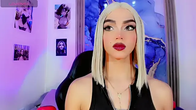 blonde_queen-