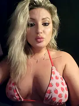 Blondie_Sasha