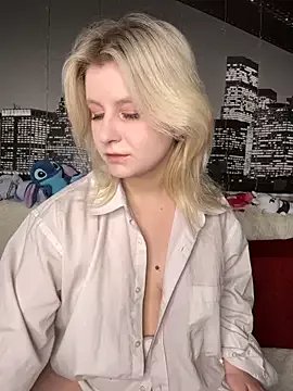 BonnyeBoom on StripChat 