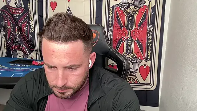 brettmycles28 — Freechat on StripChat