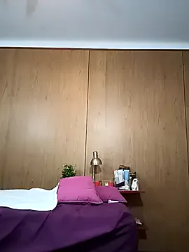 BrisaShow — Doble penetracin.skirt