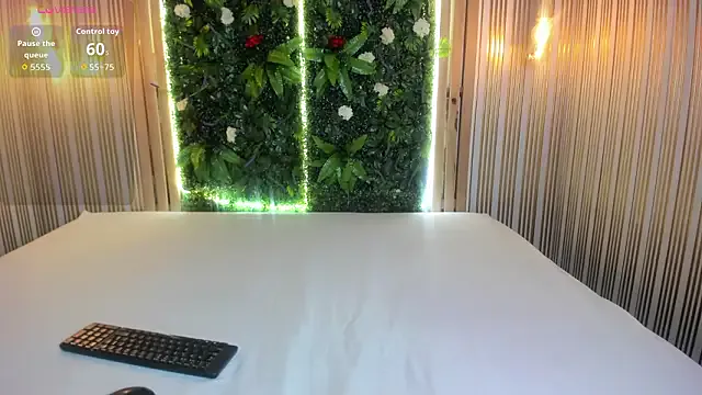 camiifox_ — Freechat on StripChat