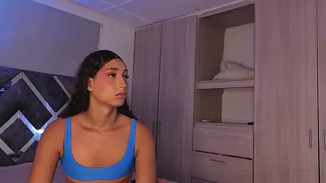 candice777 — flash ass