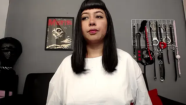 Carla_Phoenix — Flash soles.