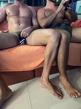 CasadoLutadorBigStuds