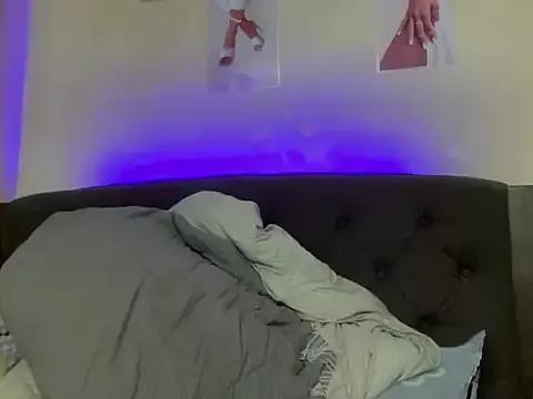 Discover naked slut CassieXMarga CassieXMarga from StripChat