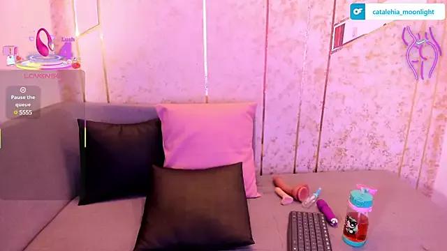 catalehia_moonlight on StripChat 