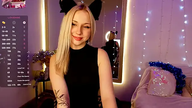 CatEyePro on StripChat