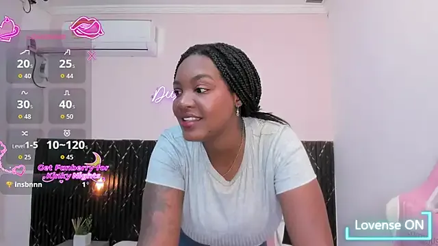 chanel_brunette —  Lush & Domi Control x 10 min 