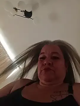 CheekySnowQueen_69