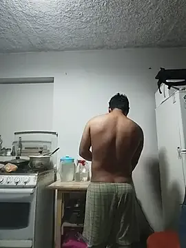 ChicoHot2503