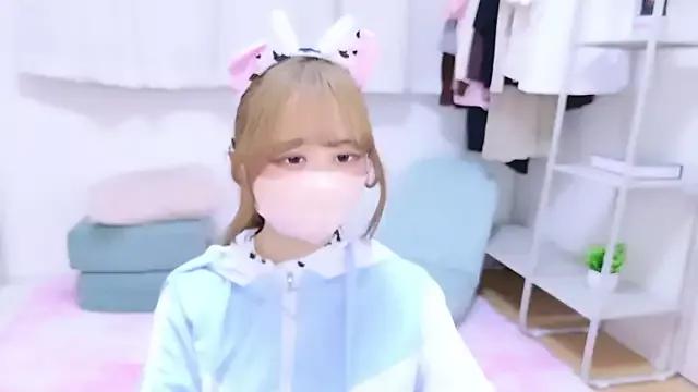 chihiro_ri from StripChat