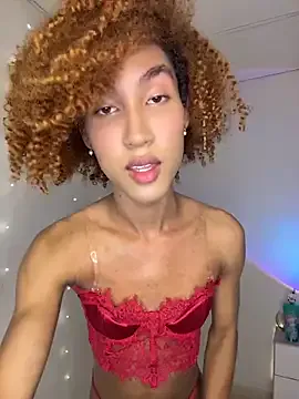Chloe_Celeste