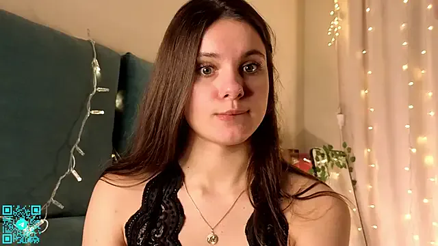 chloemilka — suck finger sooo sexy