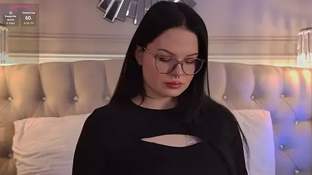 CindyMill — LEGS IN OIL