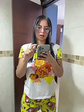 Clawd_hot — PUT NIPPLE CLAMPS+SPANK TITS