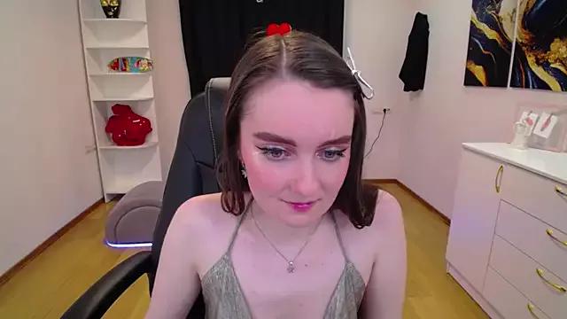 CloudGrace on StripChat 