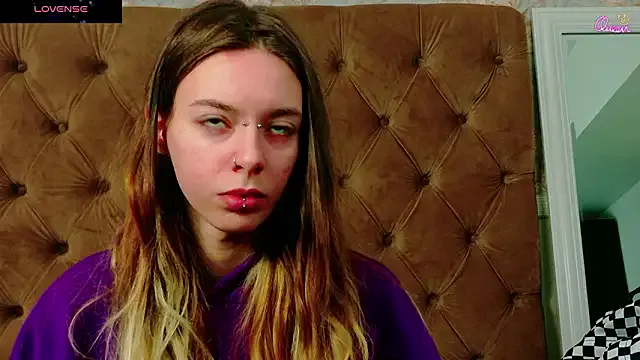 CoraVex — Private on StripChat