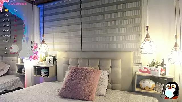 Watch sexy escort Cristal__hot_1 cristal__hot_1 from StripChat