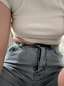 Cumonmme from StripChat