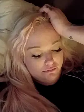 Cumslutsnowbunnie69