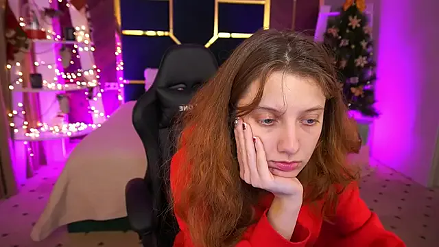 CuteeFoxy on StripChat