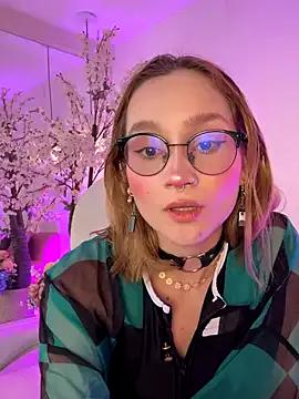 DalahiaRush on StripChat 