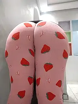 Dalou3a-69 on StripChat