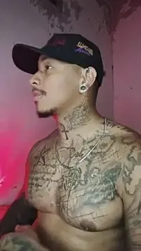 David_tatto1 — big cum showwwwwwwwwww