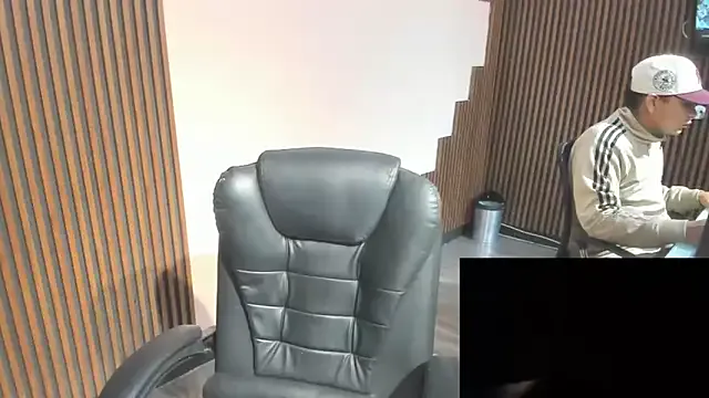 desk_desire — Control me x1min with 55 tks (only u)