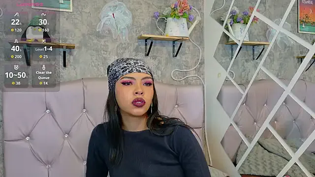 Devil_AliceXo on StripChat