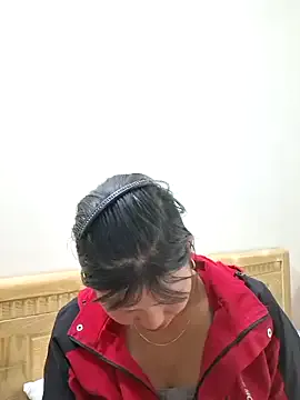 diamond-- on StripChat